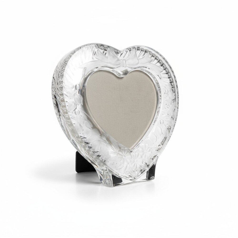 Home Beautiful Japan Heart Shaped Glass Photo Frame β 5x5 Floral Bow Design